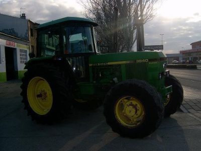 Traktor typu John Deere 3640 DT, Gebrauchtmaschine w BENAVENTE – ZAMORA (Zdjęcie 1)