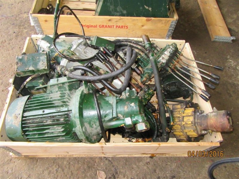 Sonstiges typu Sonstige Olie pumper, Motor mm., Gebrauchtmaschine w Høng (Zdjęcie 1)