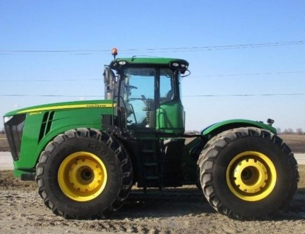 Oldtimer-Traktor typu John Deere 9560R, Neumaschine w Київ (Zdjęcie 4)