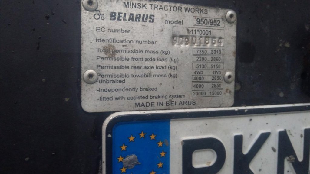 Oldtimer-Traktor typu Belarus Беларус-952, Neumaschine w Здолбунів (Zdjęcie 8)