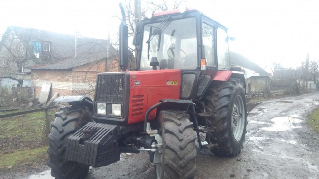 Oldtimer-Traktor typu Belarus Беларус-952, Neumaschine w Здолбунів (Zdjęcie 10)