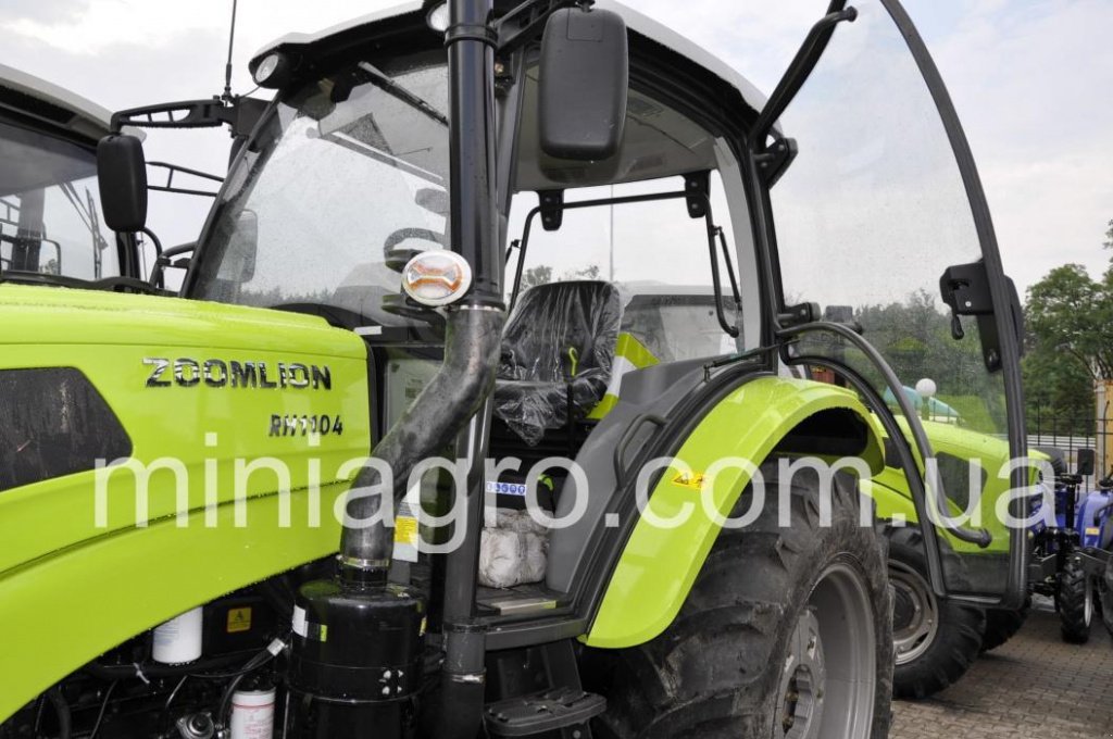 Oldtimer-Traktor typu Zoomlion RC1104 Cab, Neumaschine w Бузова (Zdjęcie 5)